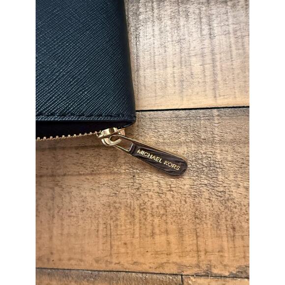 Michael Kors Wallet Women's Black Zip Around Saffiano Continental Gold Tone Logo - Picture 3 of 8